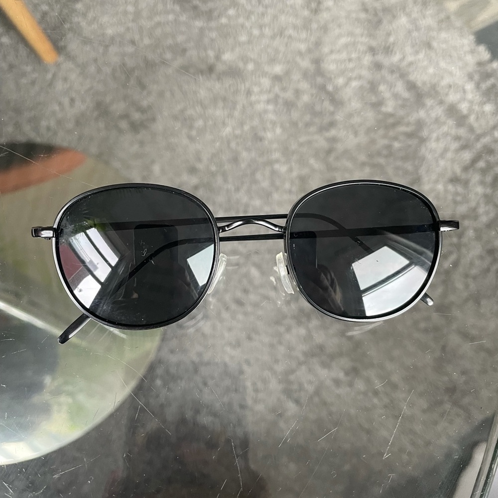 Crap eyewear